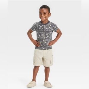 Cat & Jack khaki cargo shorts with draw string in 3T
